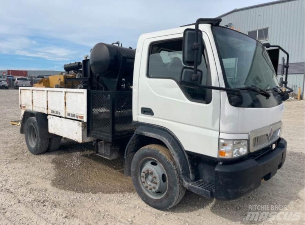 International CF600 Betonipumppuautot