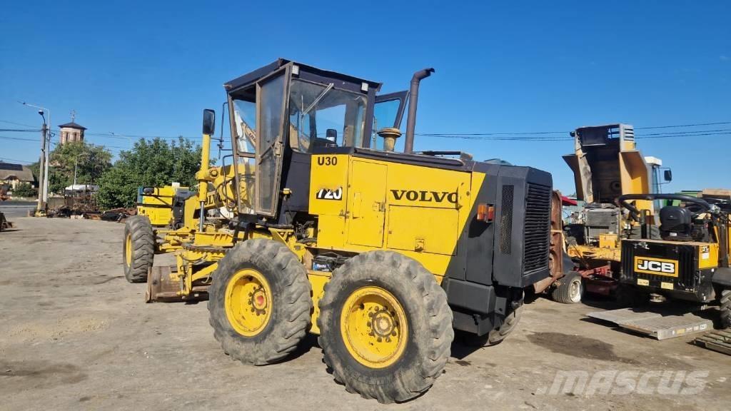 Volvo Champion 720 Tiehöylät