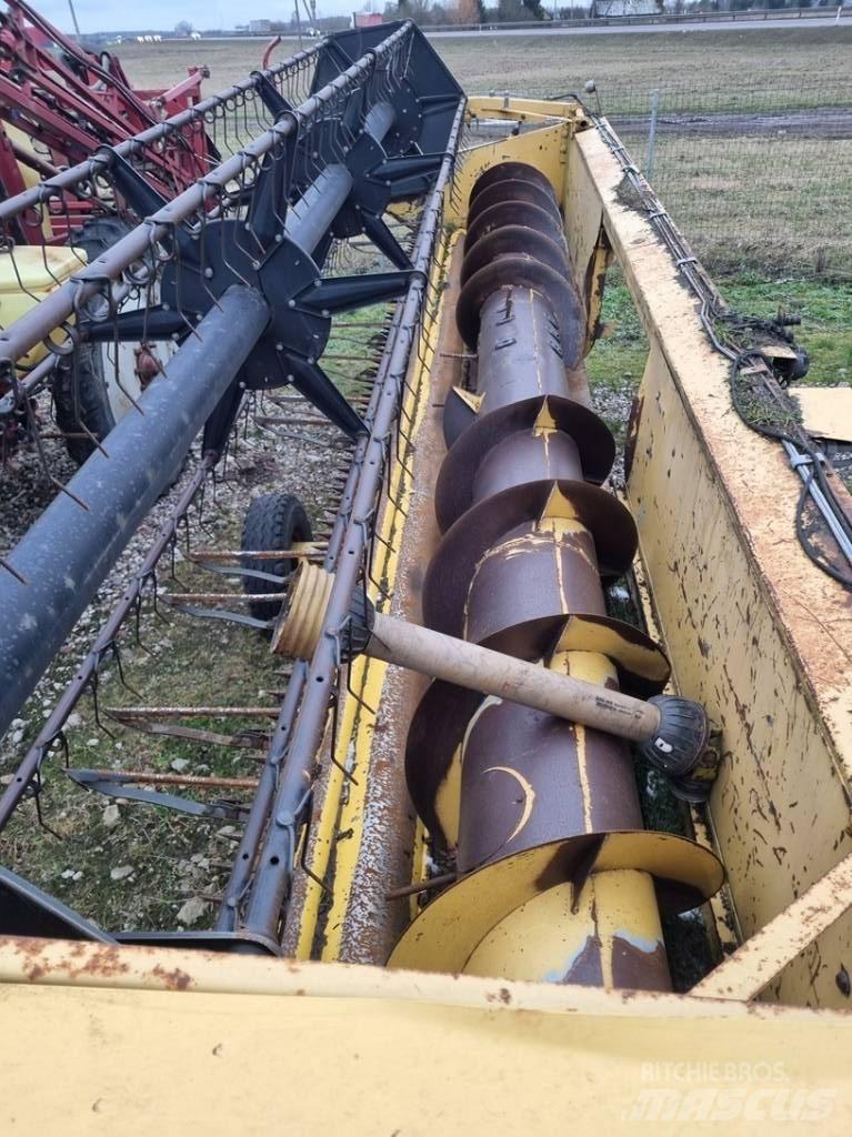 New Holland TX 36 Leikkuupuimurit
