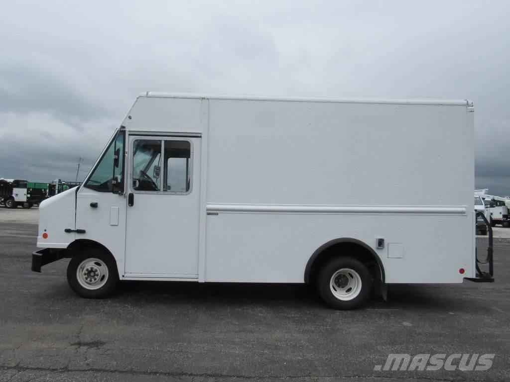 Ford E-350 Umpikorikuorma-autot