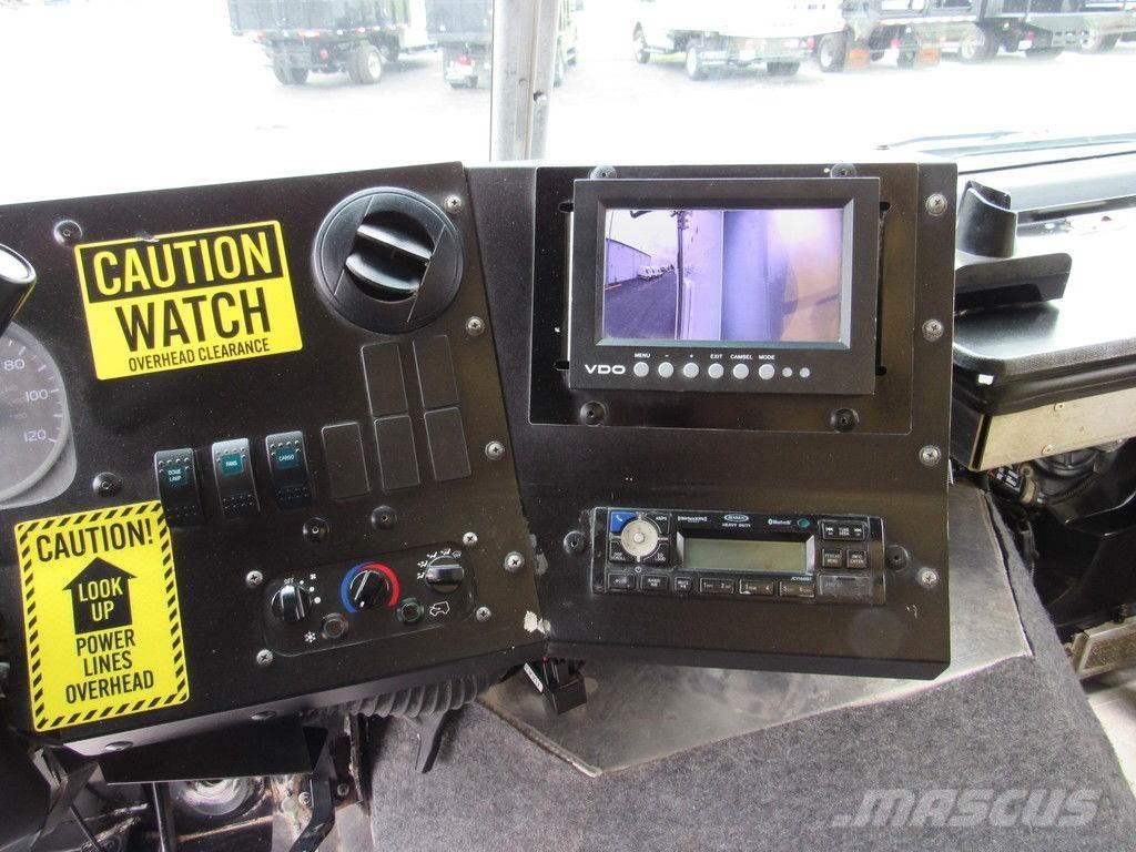 Ford E-350 Umpikorikuorma-autot