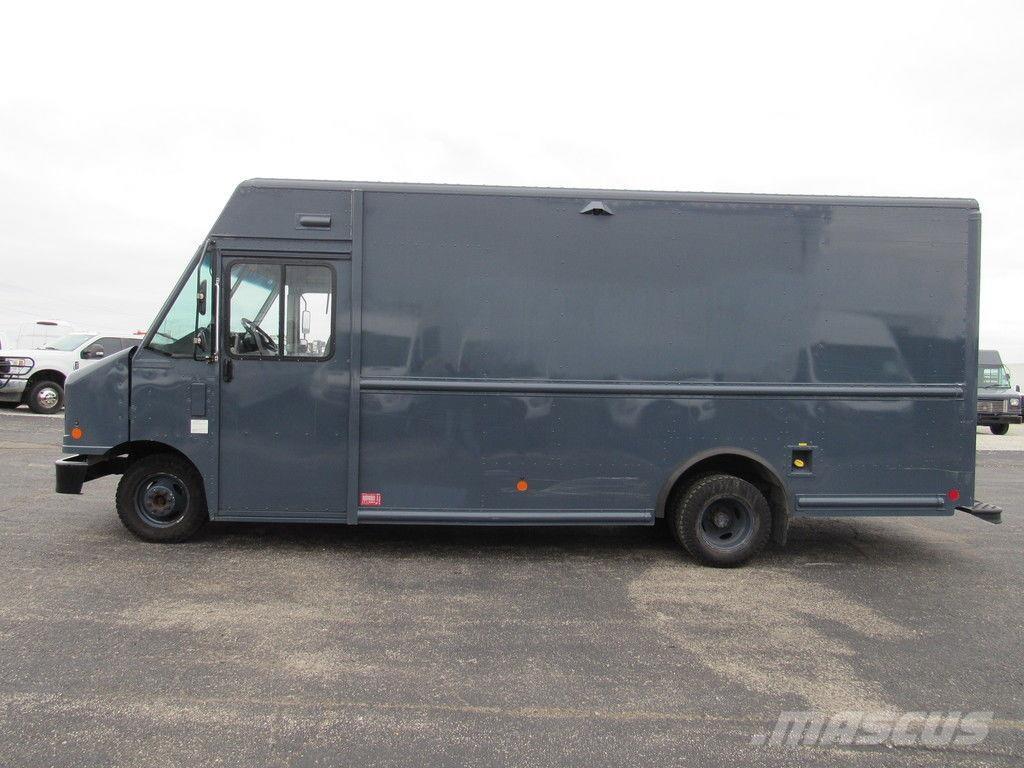 Ford E-450 Umpikorikuorma-autot