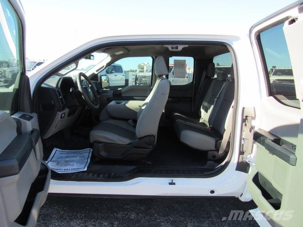 Ford F-150 Lava-autot