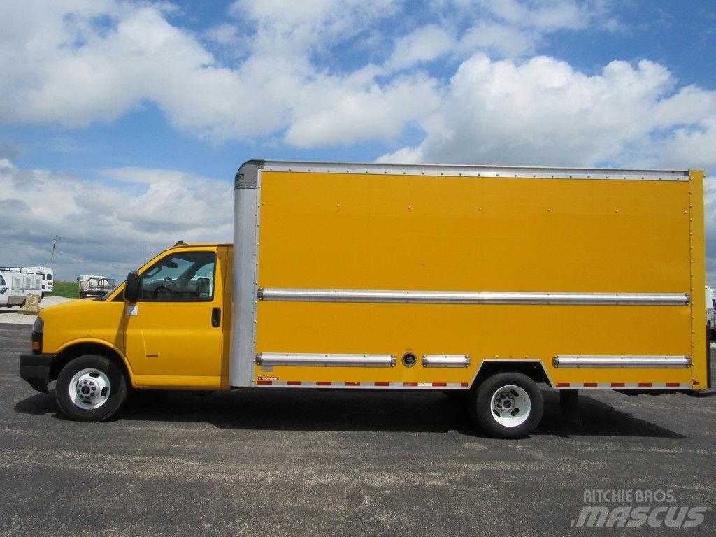 GMC Savana 3500 Umpikorikuorma-autot