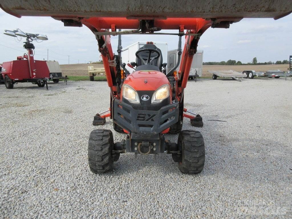 Kubota BX23S Kaivurikuormaajat