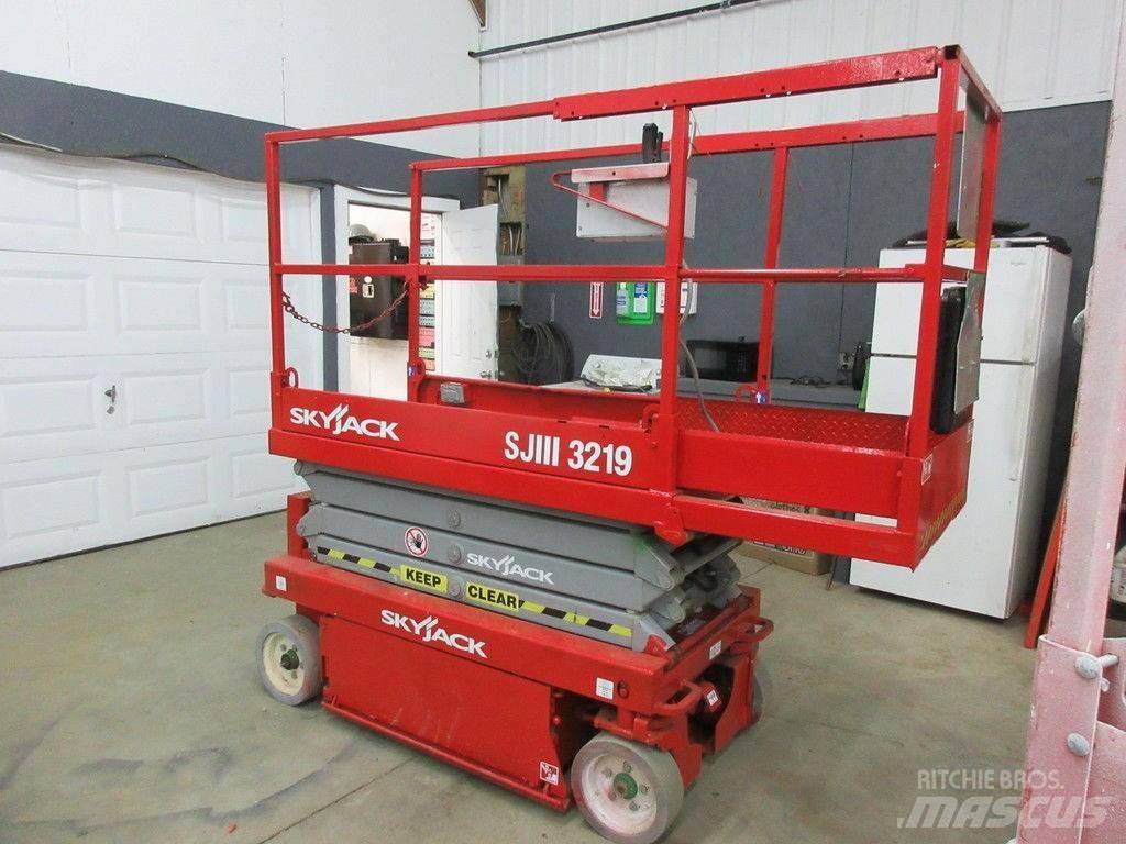 SkyJack SJ3219 Muut