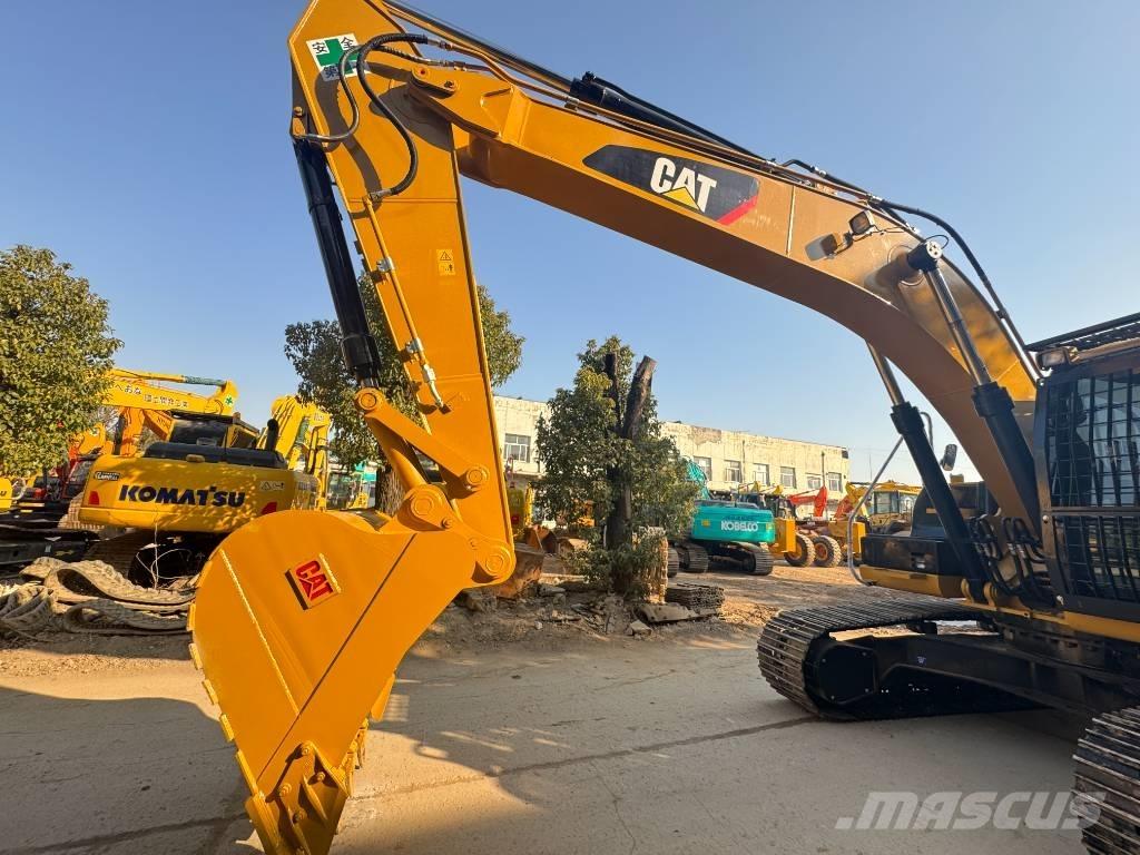 CAT 330 D2 L Telakaivukoneet