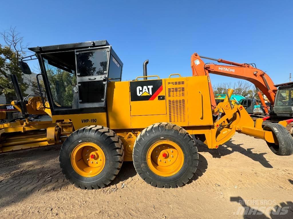 CAT 140 K Tiehöylät