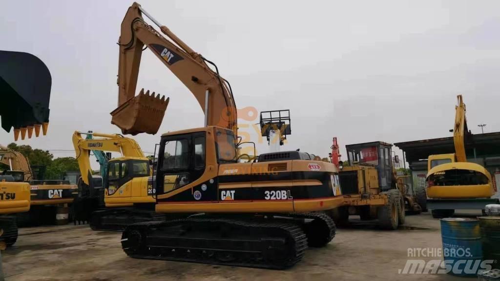 CAT 320 B Telakaivukoneet