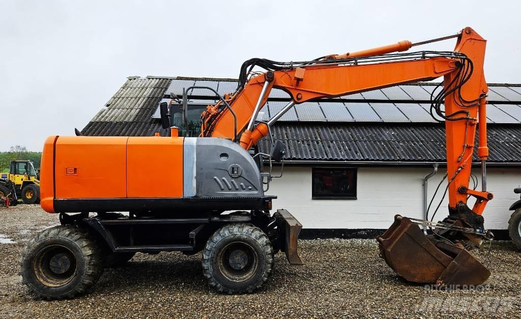 Hitachi ZX 140 W-3 Pyöräkaivukoneet