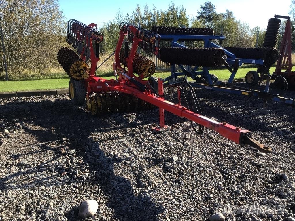 Väderstad Rollex 450 Jyrät