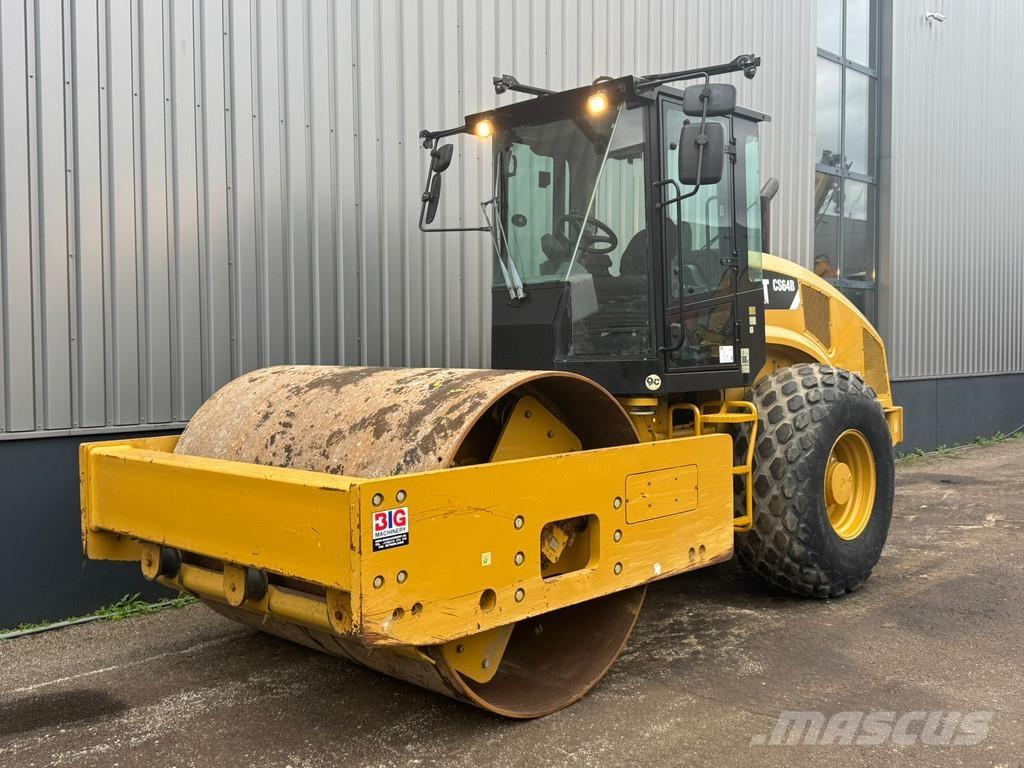 CAT CS64B Yksivalssijyrät