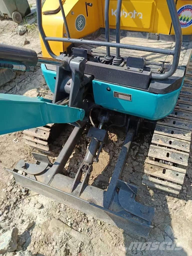 Kubota U17 Minikaivukoneet < 7t