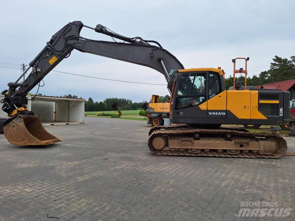 Volvo EC 220 EL Telakaivukoneet