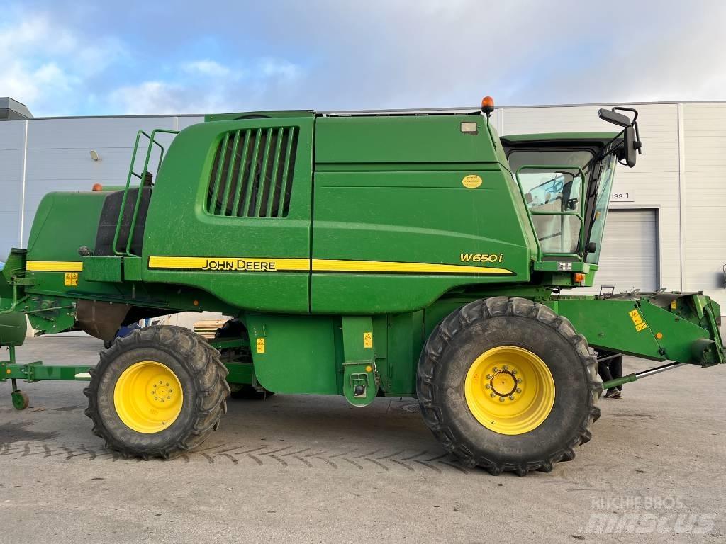 John Deere W 650 i Leikkuupuimurit