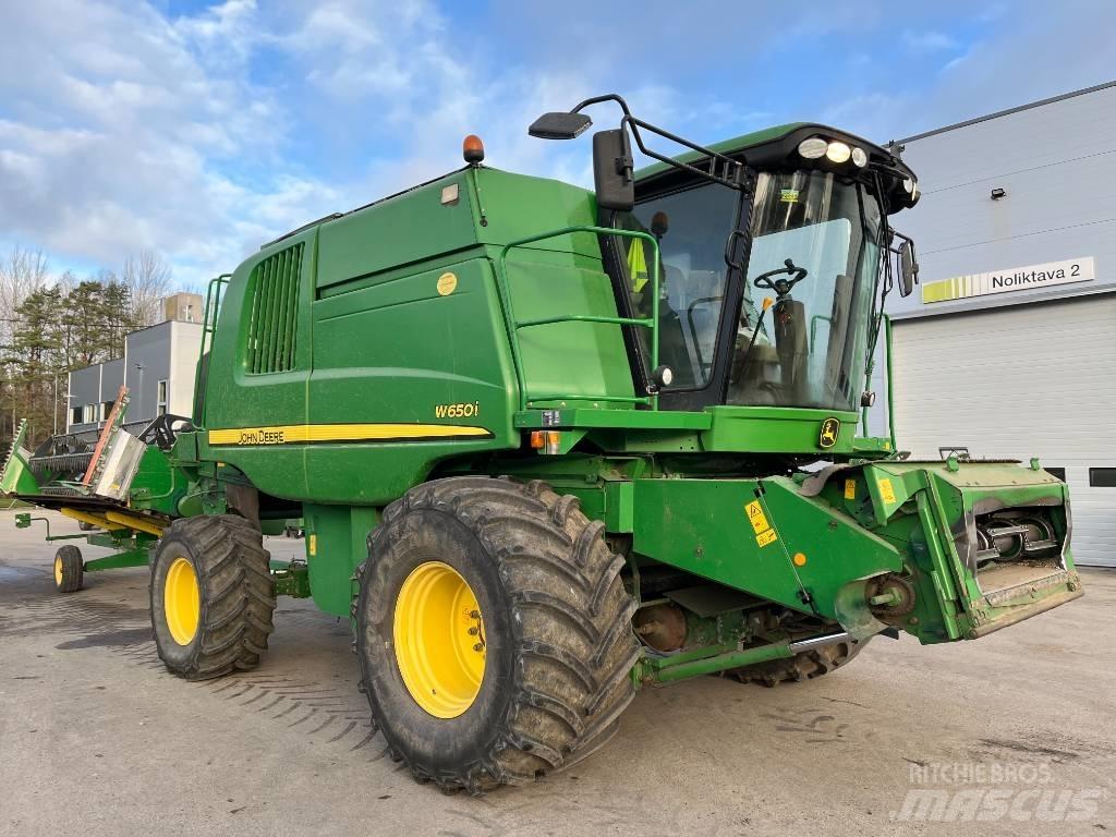 John Deere W 650 i Leikkuupuimurit