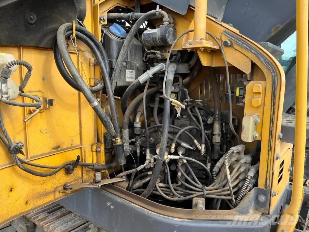 Volvo ECR145EL Telakaivukoneet