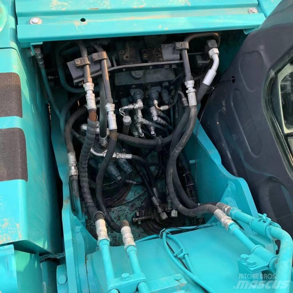 Kobelco 140 SR Telakaivukoneet