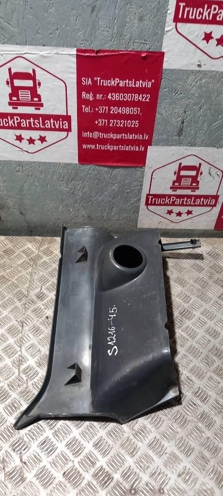 Scania R 440  1442653 Ohjaamot ja sisustat