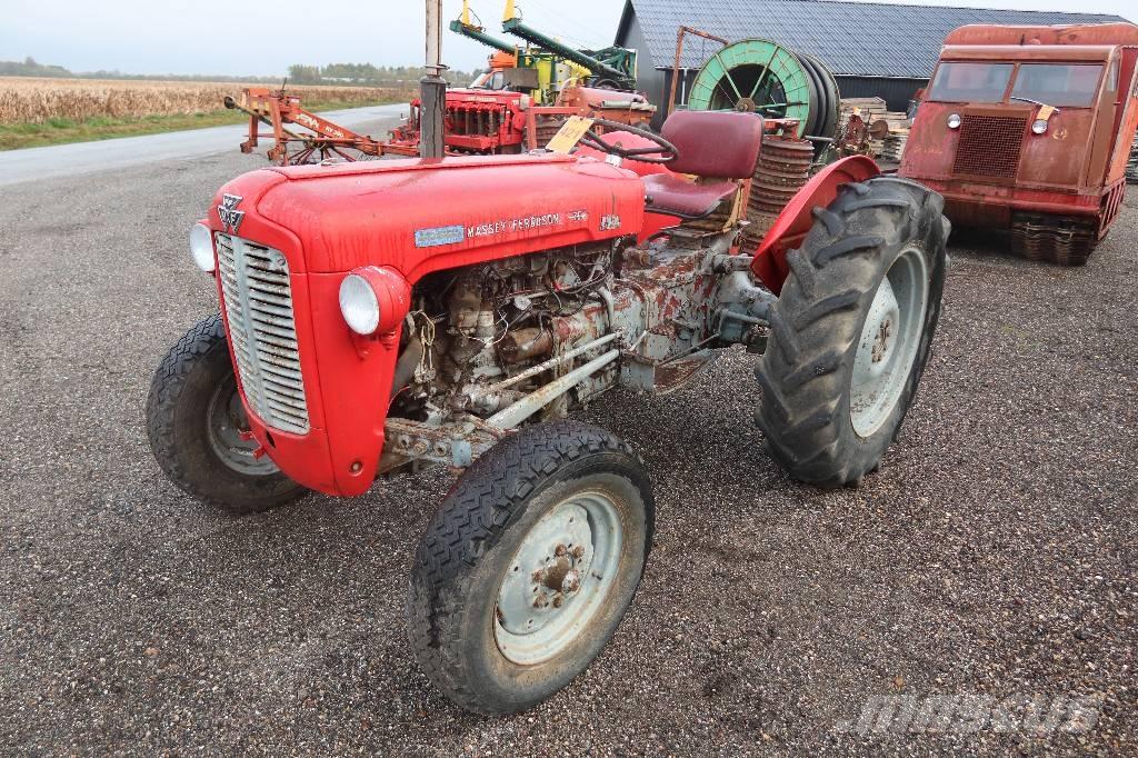 Massey Ferguson 35 Traktorit