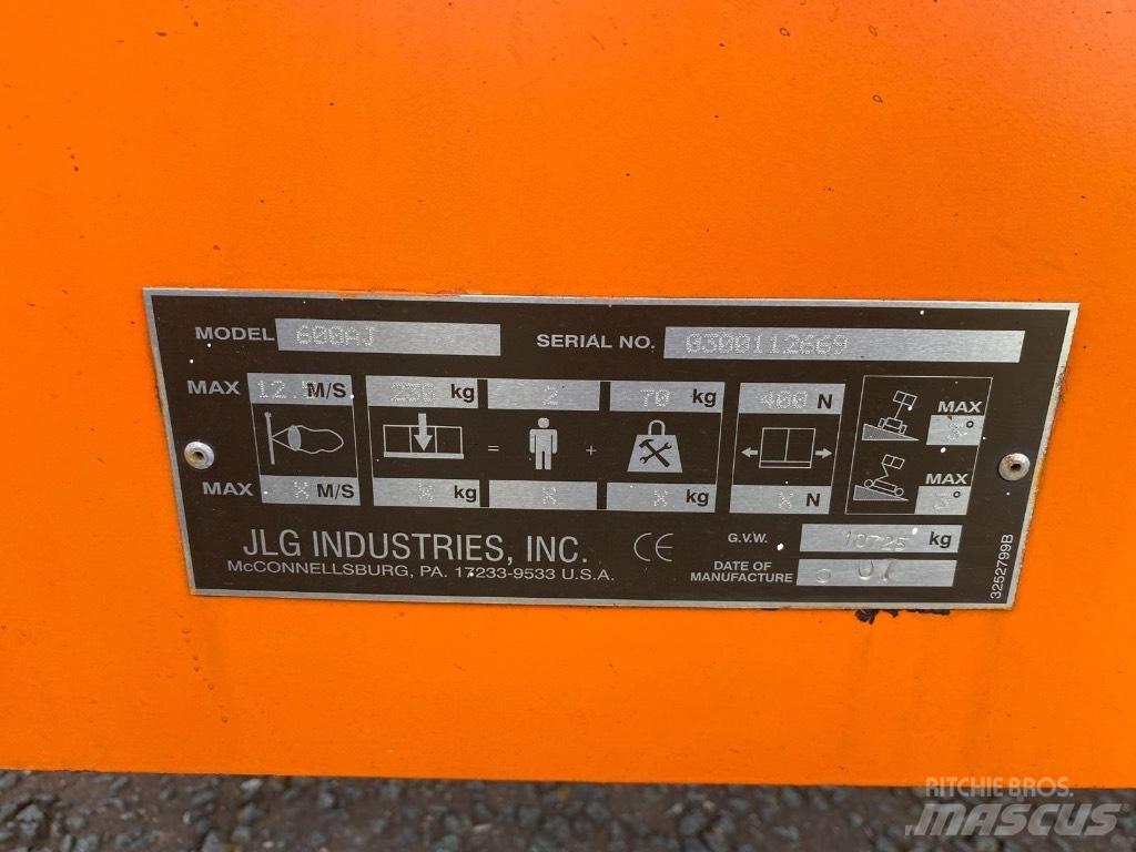 JLG 600 AJ Kuukulkijat