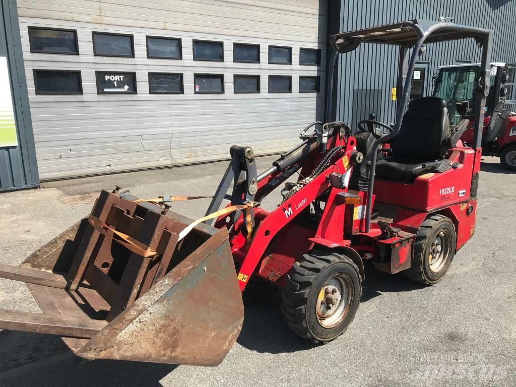 VM Loader 1022 LX Pienkuormaajat