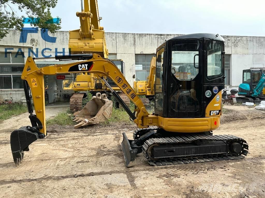 CAT 303 CR Minikaivukoneet < 7t