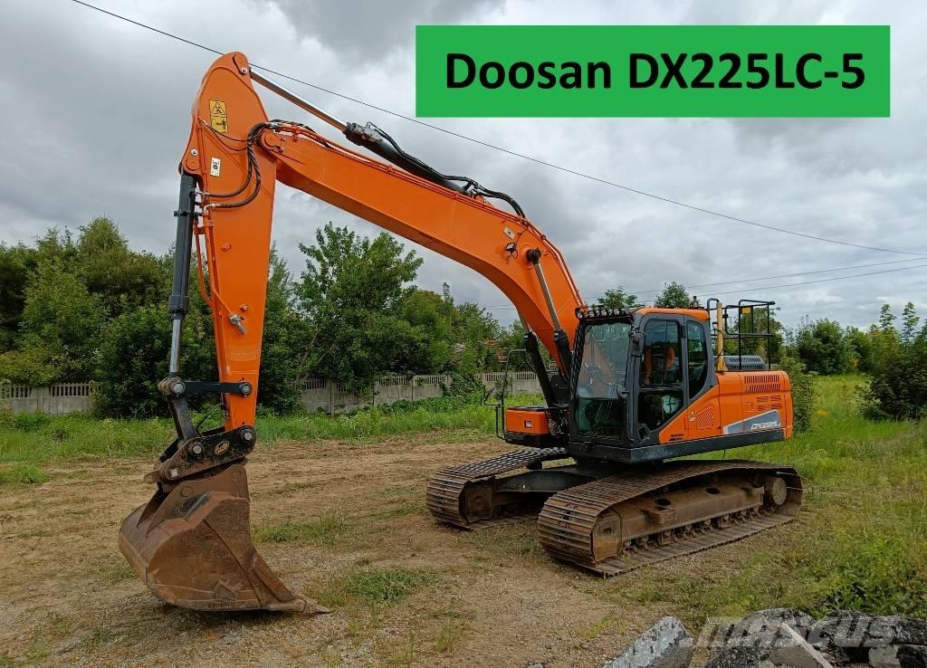 Doosan DX 225 LC-5 Telakaivukoneet
