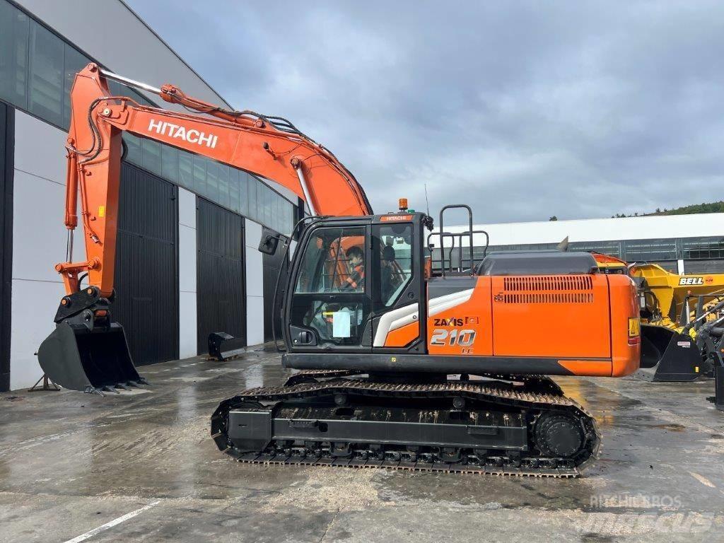Hitachi ZX 210 LC-7 Telakaivukoneet