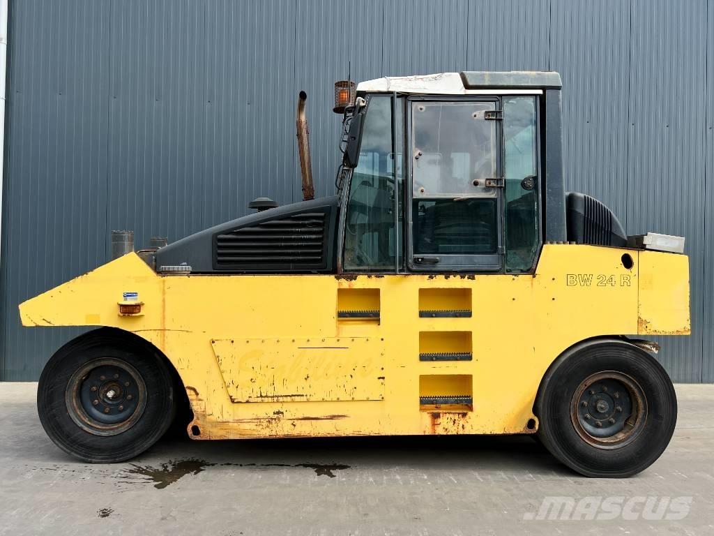 Bomag BW24R Kumipyöräjyrät