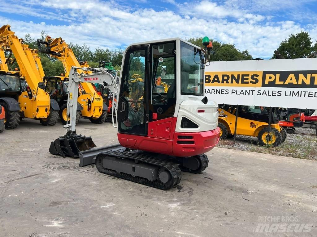 Takeuchi TB 230 Minikaivukoneet < 7t