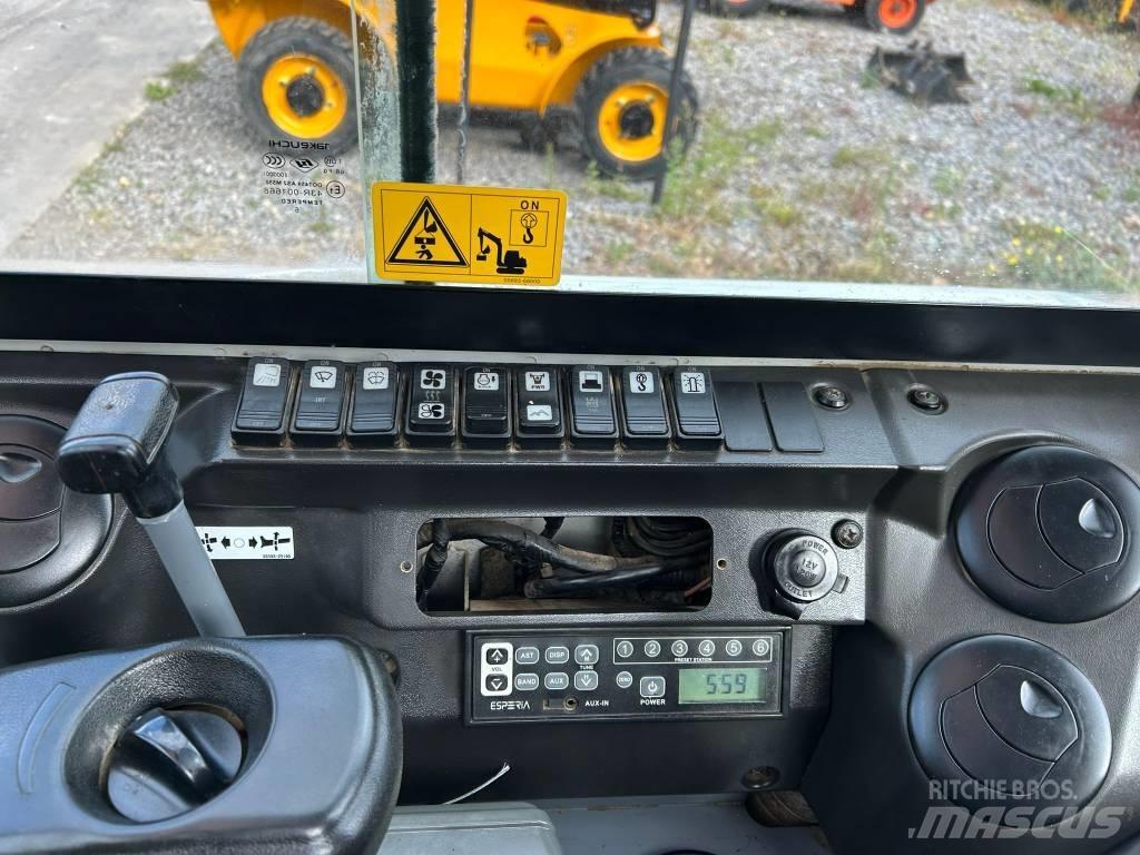 Takeuchi TB 230 Minikaivukoneet < 7t