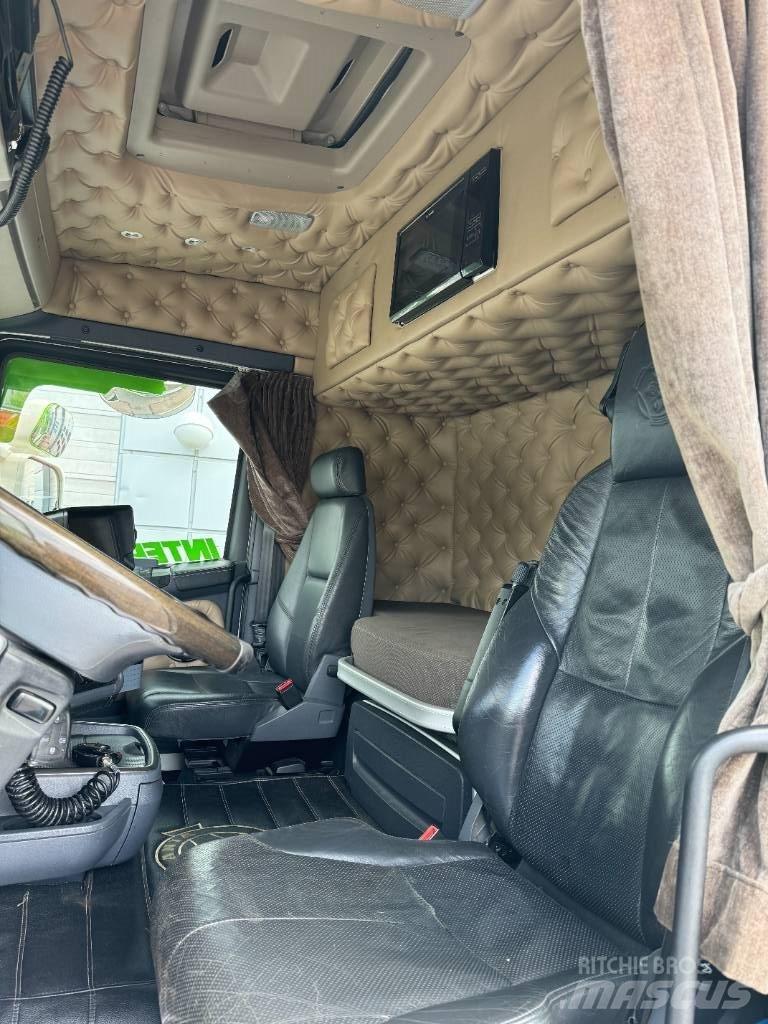 Scania R 520 LB8x4*4 Koukkulava kuorma-autot