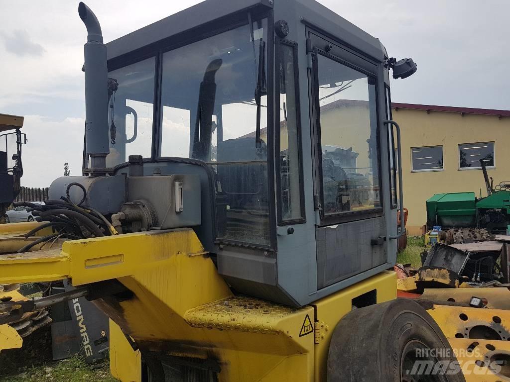 Bomag BW 184 AD Ohjaamo ja sisusta