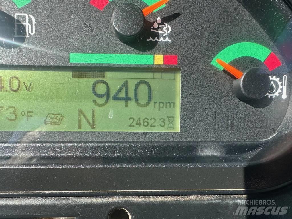 CAT 420 F Kaivurikuormaajat