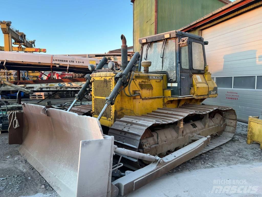 Komatsu D 65 P Telaketjupuskutraktorit