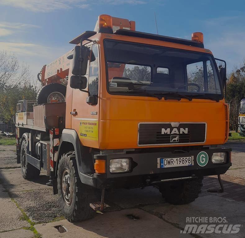 Wumag WT 260 Nostolava-autot