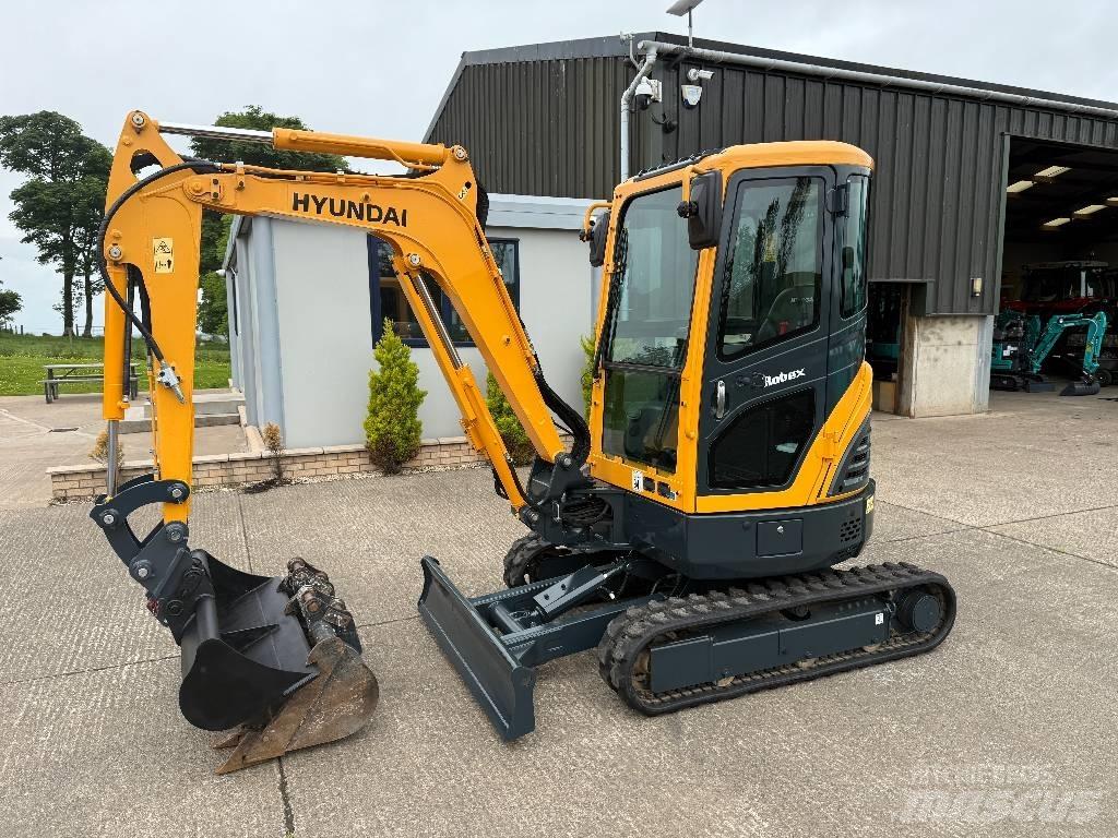 Hyundai R25Z-9 AK Minikaivukoneet < 7t