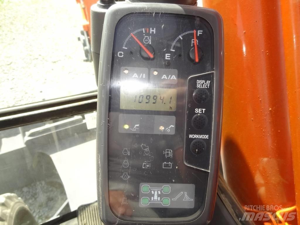 Hitachi ZX 160 W Pyöräkaivukoneet