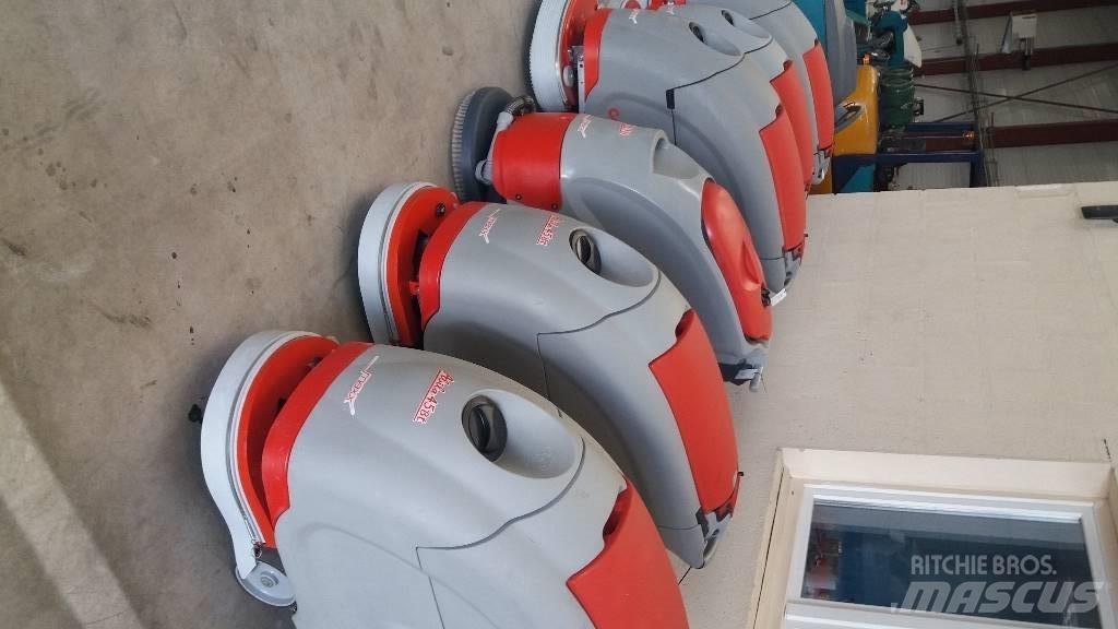  Autolaveuse Comac Lakaisukoneet