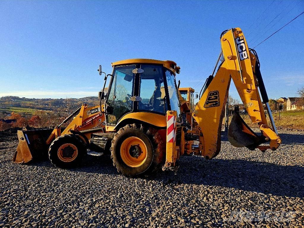 JCB 3CX Kaivurikuormaajat