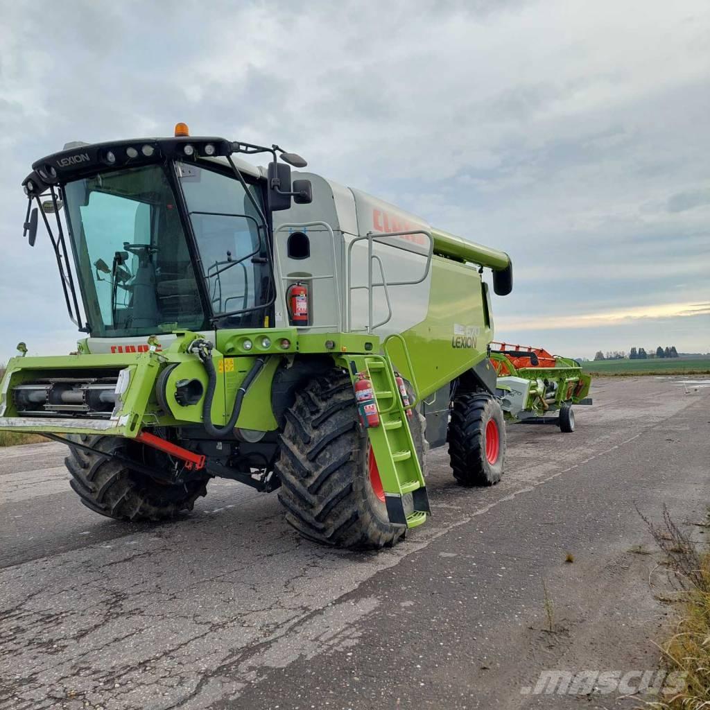 CLAAS Lexion 670 Leikkuupuimurit