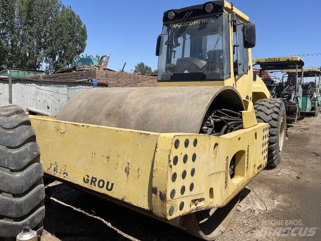 Bomag 226-4 Yksivalssijyrät
