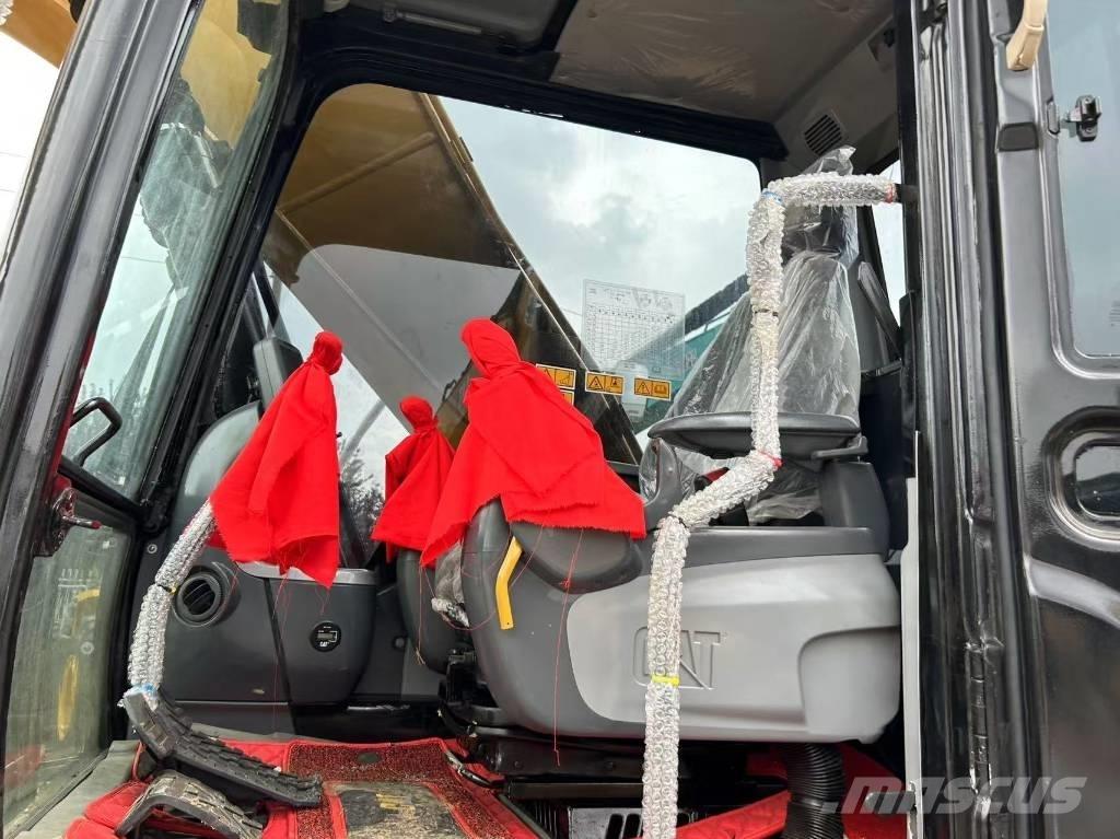 CAT 320 D Telakaivukoneet