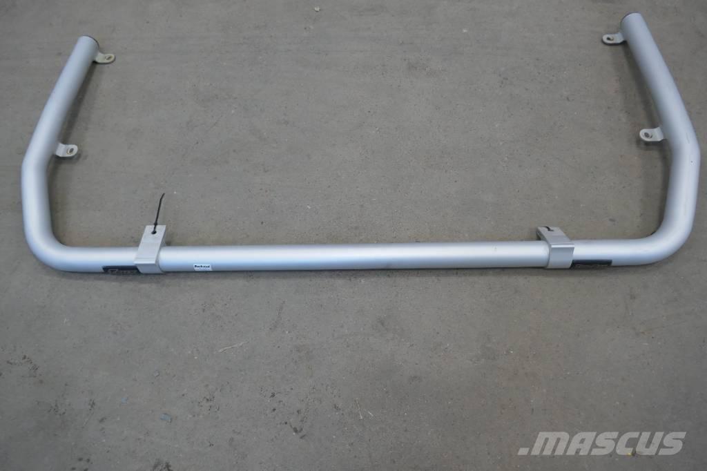  Trux Top-Bar Ohjaamot ja sisustat