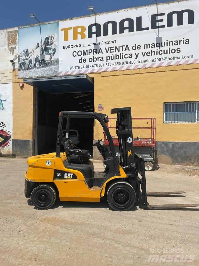 CAT 35 Dieseltrukit