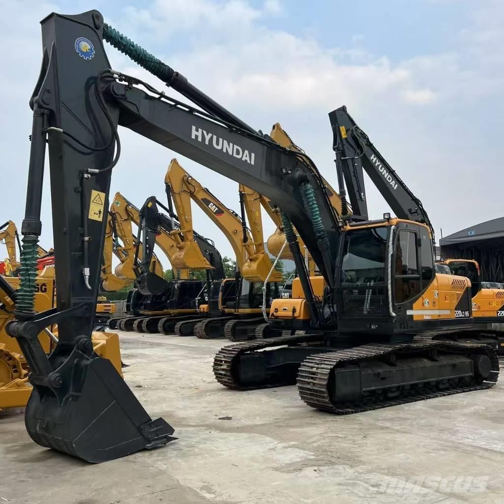 Hyundai R220LC-9S Midikaivukoneet 7t - 12t