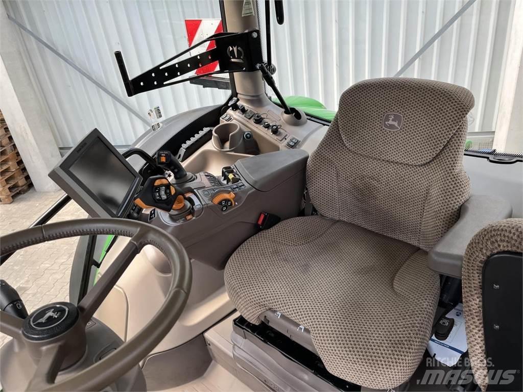 John Deere 6R 215 Traktorit
