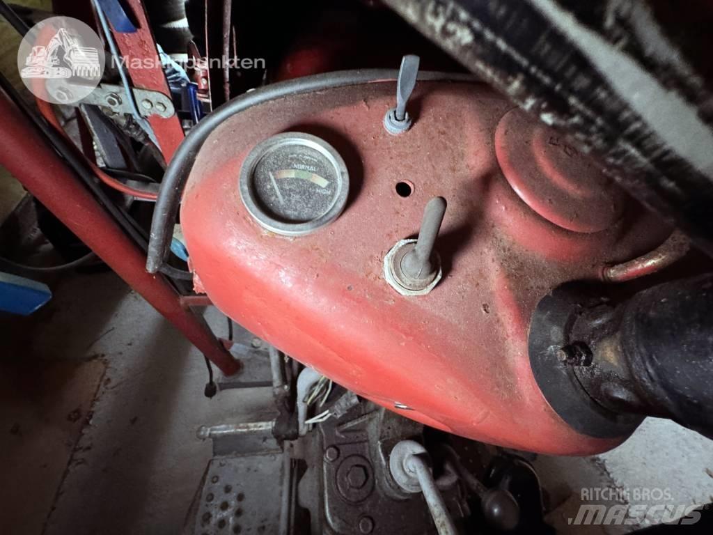 Massey Ferguson 35 Traktorit