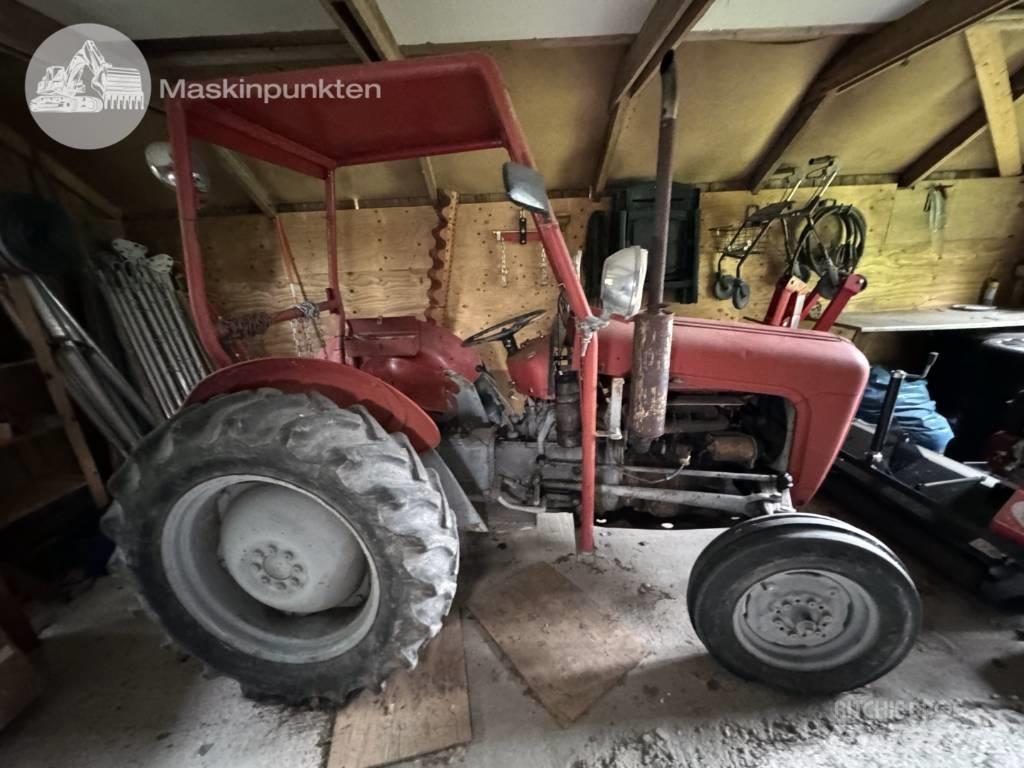 Massey Ferguson 35 Traktorit